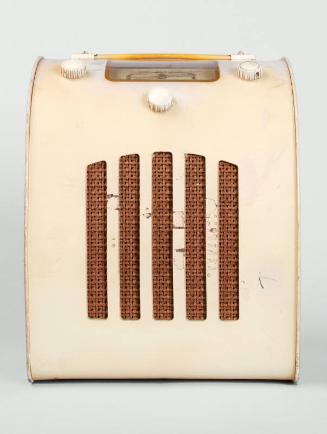 4 Valve Portable Receiver