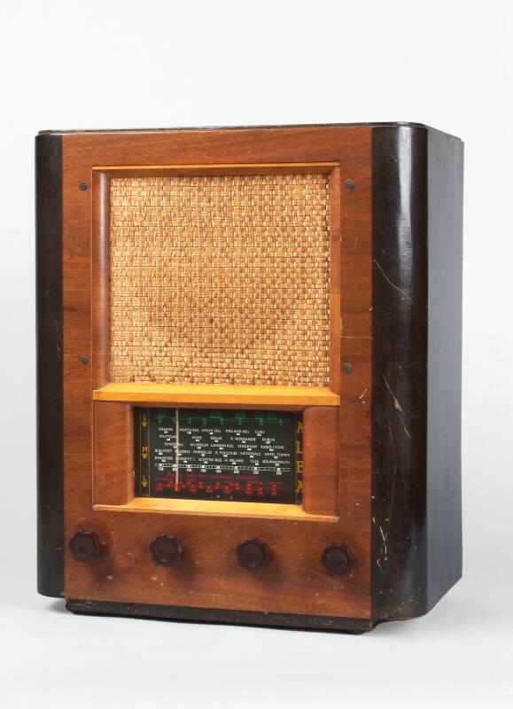 5 Valve Mains Receiver