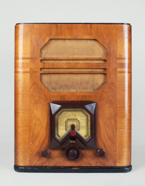 6 Valve Mains Receiver