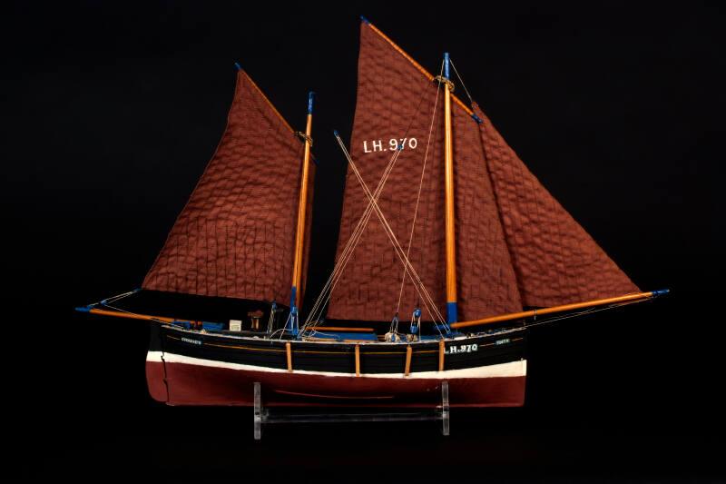 'Forth' Herring Drifter & Fifie