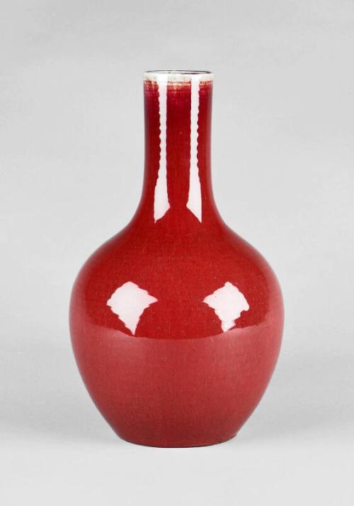 Sang de Boeuf Vase