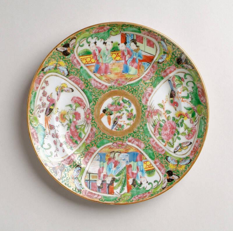 Pair of Chinese Plates