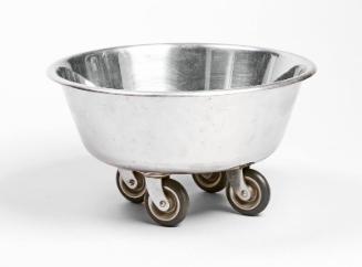 Run-About Type Bowl