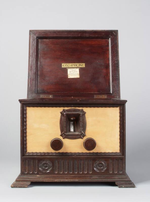 3 Valve (Restored) Gecophone