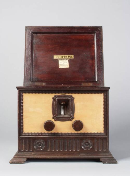 3 Valve (Restored) Gecophone