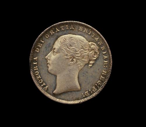 Shilling (`Young Head' : Victoria)