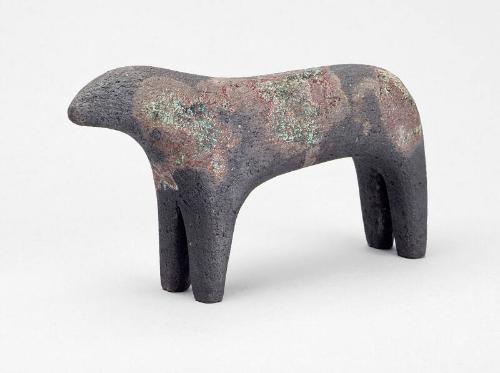 Black raku animal