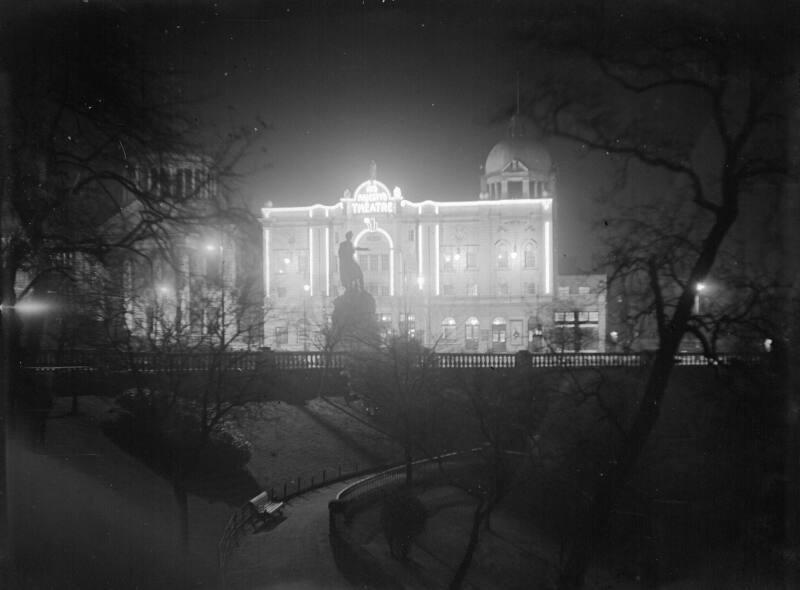 Photograph of His Majesty's Theatre