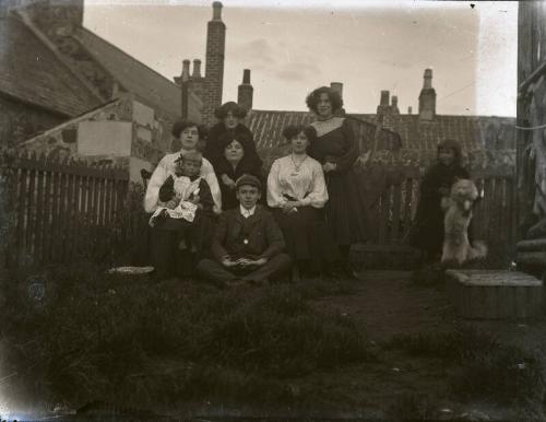 Members of Dr Walford Bodie's Family? and Dog