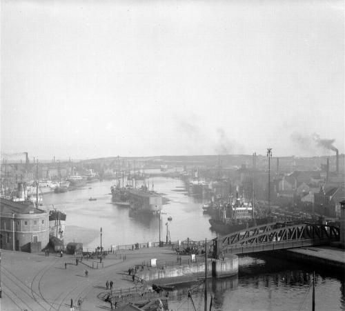 Upper Dock, Regent Bridge and Victoria Dock, Aberdeen Harbour