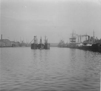 Aberdeen Harbour View