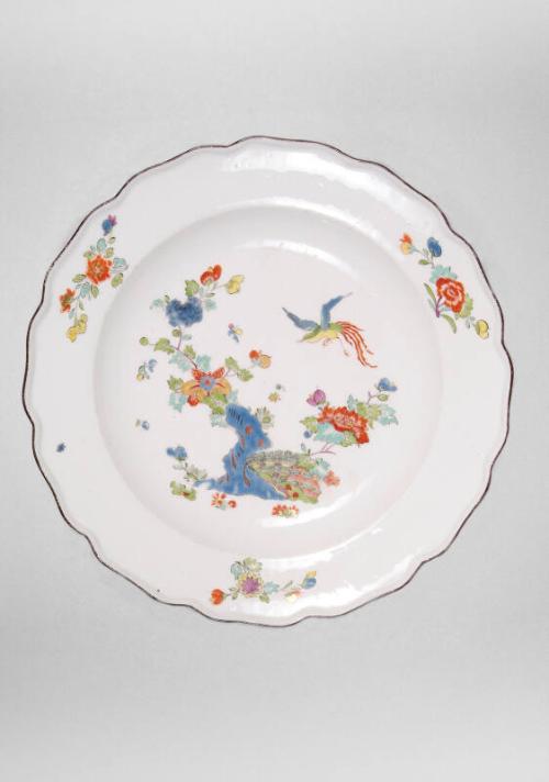 Pair of Kakiemon Style Plates