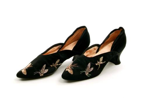 Embroidered Silk Shoes