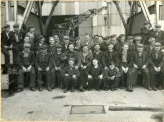 black and white photograph of shipyard workers, c1940s (hall russell)