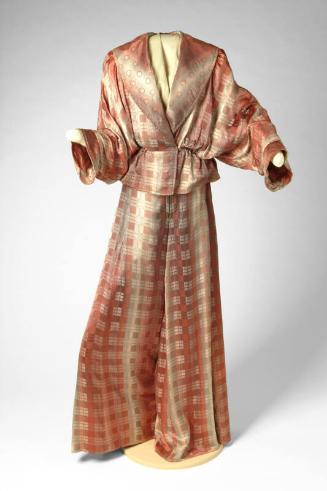 Maroon Trouser Suit(2 Piece)