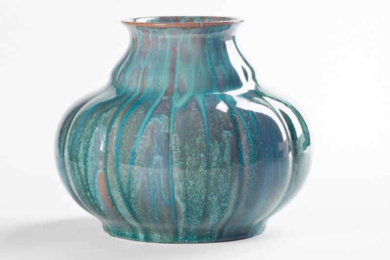 Streaked gourd vase by Pilkington