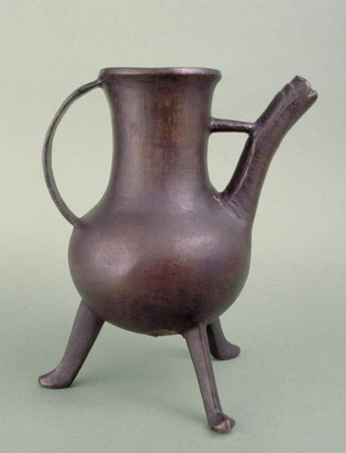 Copper alloy ewer