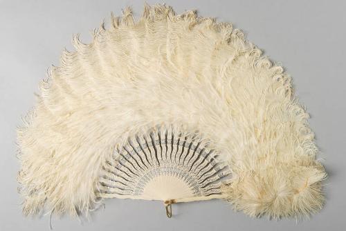 Feather Fan
