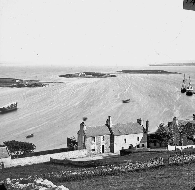 glass lantern slide showing The Holms, Stromness (GWW)