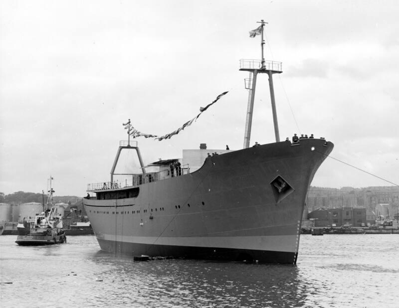 Black and white photograph showing launching of the Discovery