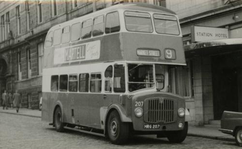 Number 9 Bus, Market Street, On Guild Street at Station Hotel