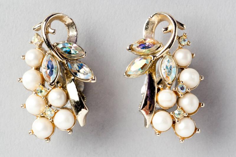 Pearl and Glass Spray Earrings