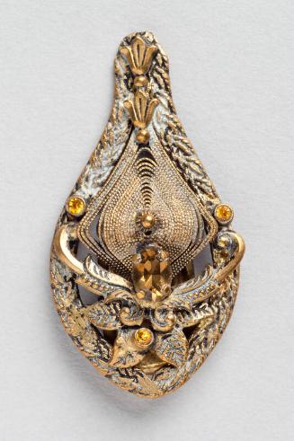 Teardrop Shape Dress Clip