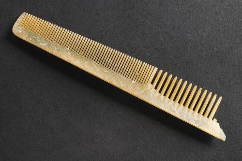 Horn Comb