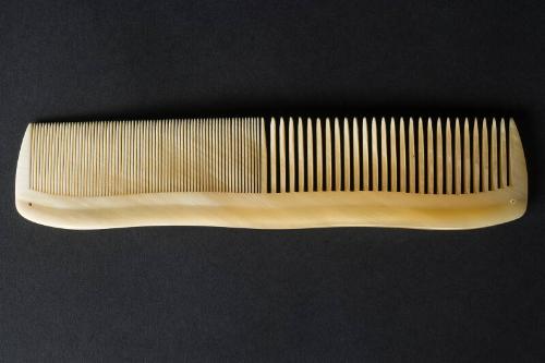 Horn Comb