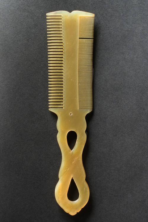 Double Sided Comb