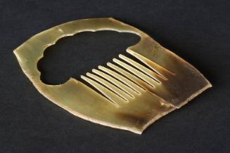 Horn Plate With Back Comb Cut-Out