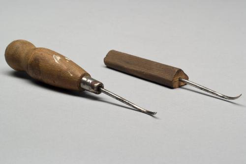 2 Shoemaker's Awls