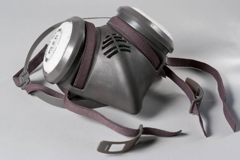 Moldex 8000 Dust Mask with Filters