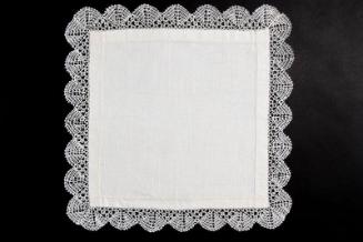 New Pitsligo Lace "Mary Souter" Pattern Edged Mat