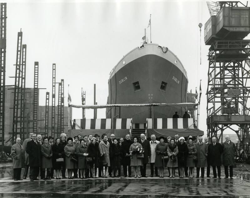 Launch of Dublin (944) Group of Guests in Front of Bow