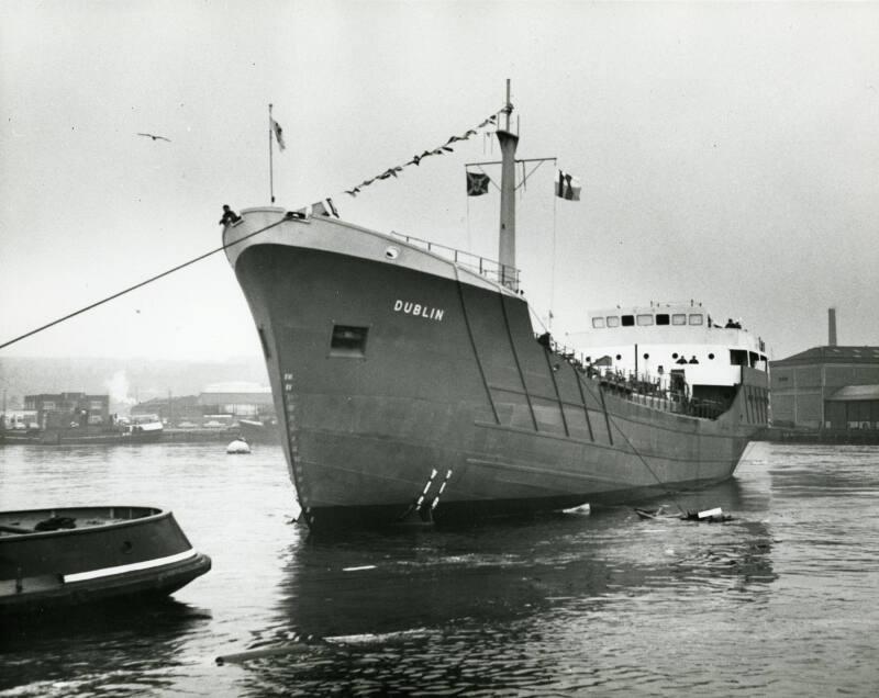 Launch of Dublin (944) in the Water
