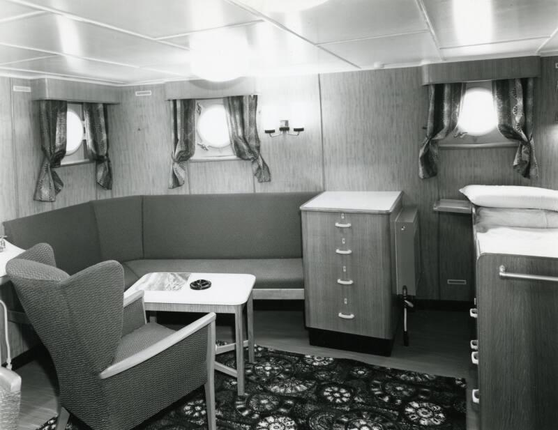 Dublin (944) Ship Interior