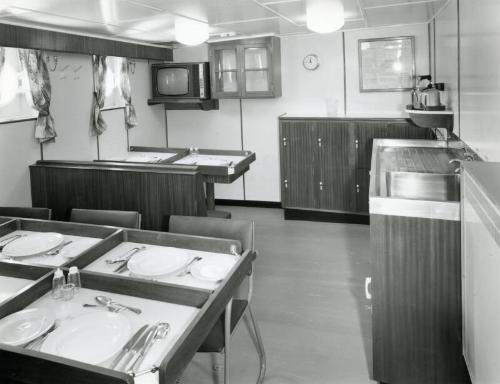 Dublin (944) Ship Interior