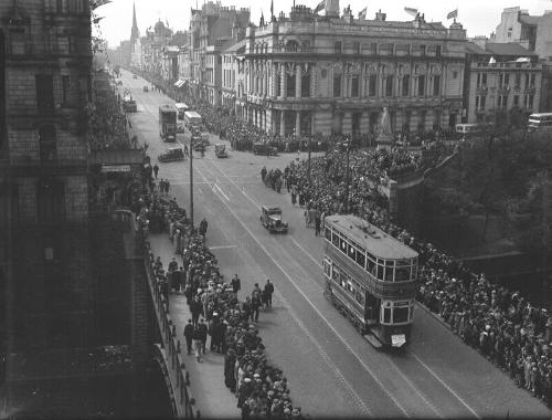 Crowd and Trams Union Street