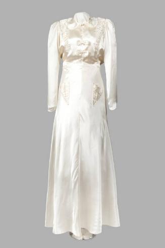 Cream Utility Scheme Wedding Dress