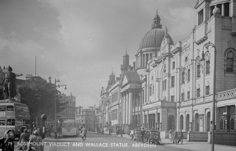 Looking to H.M.Theatre