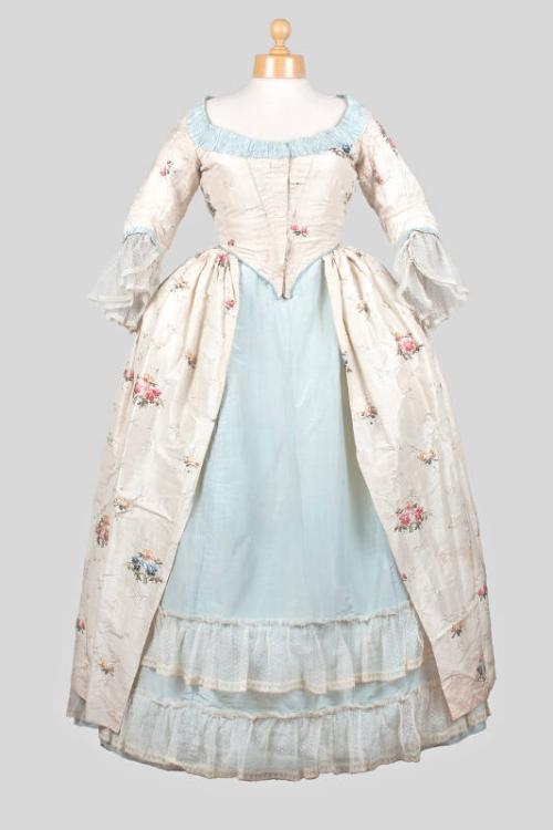 Cream and Blue Brocade Silk Former Wedding Dress