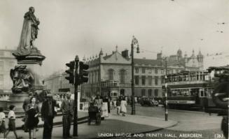 Postcard showing Union Bridge and Trinity Hall, Aberdeen
