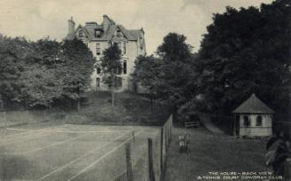 Postcard  of Cowdray Club