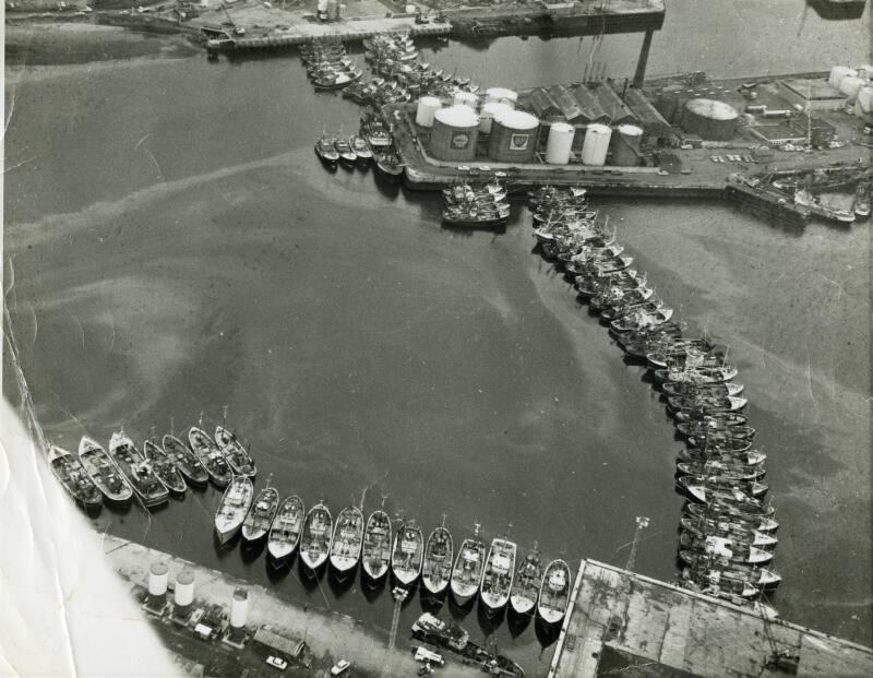 Black & white aerial photograph of Fishing Blockade at Aberdeen Harbour