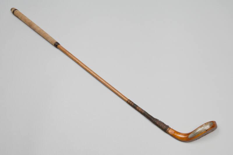 Long Nosed Scared-Head Putter