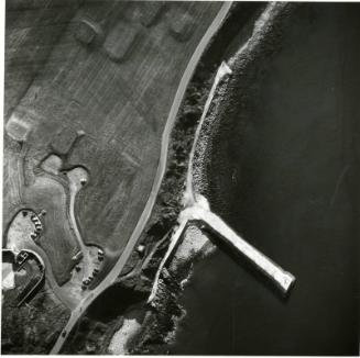 Black and White Aerial Photograph - Old South Breakwater Torry