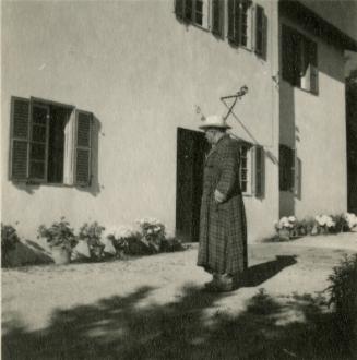 El Foolk (Photographs of James McBey's Homes).