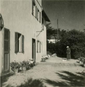 El Foolk (Photographs of James McBey's Homes).