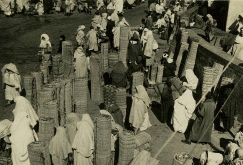 Djemaâ El Fna (Photographs of Morocco)